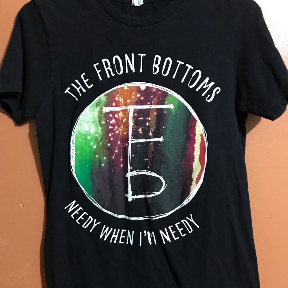 Black T-shirt